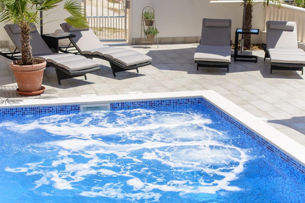Apartments Villa Atlantis Trogir Kültér fotó